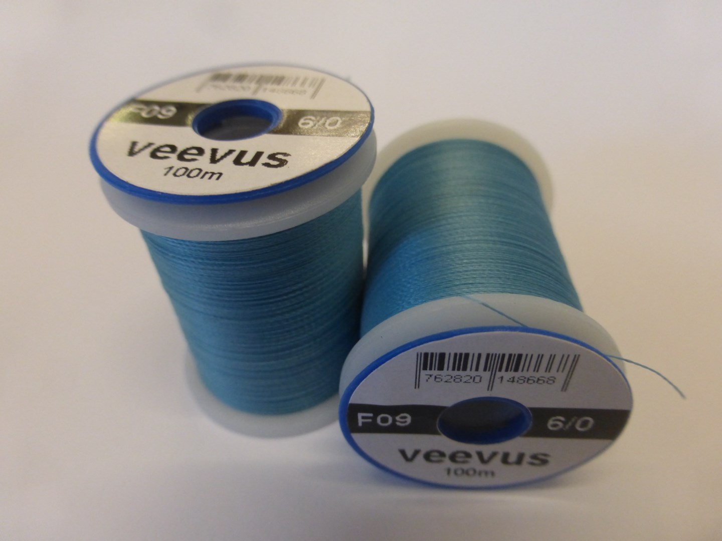 Veevus 6/0 Silver Doctor Blue F09